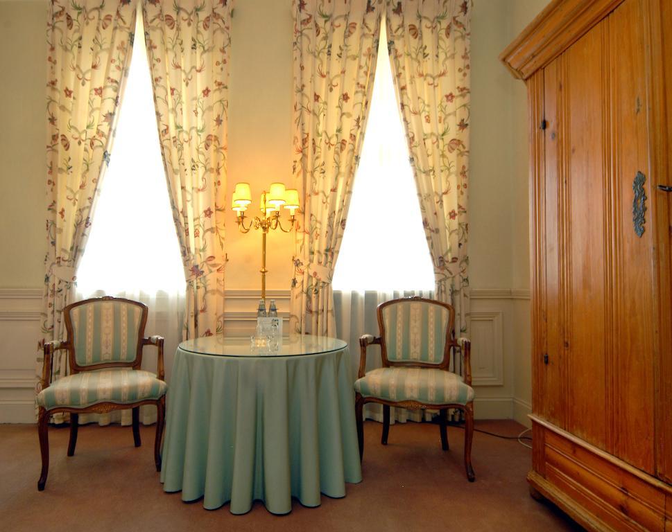 Hotel Buerger Palais Ansbach Chambre photo